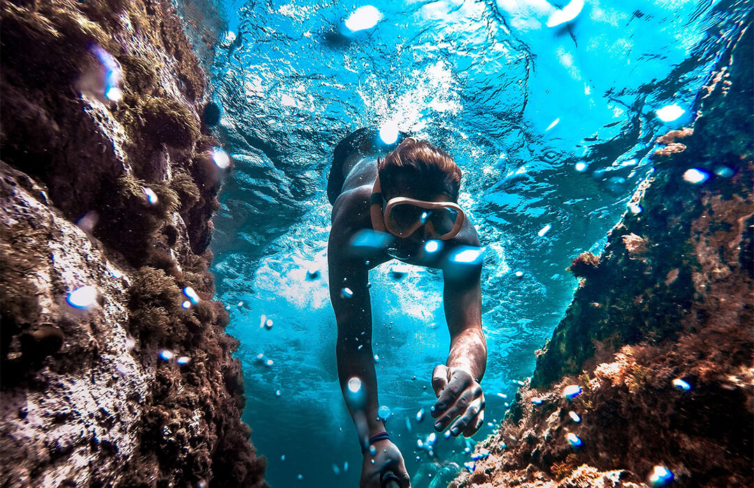snorkel-dive-coral